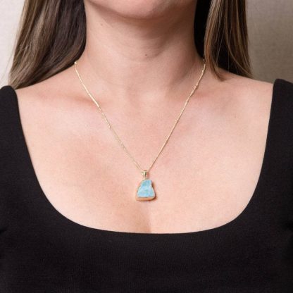 Delicate Clear Quartz Crystal Point Necklace - Image 3
